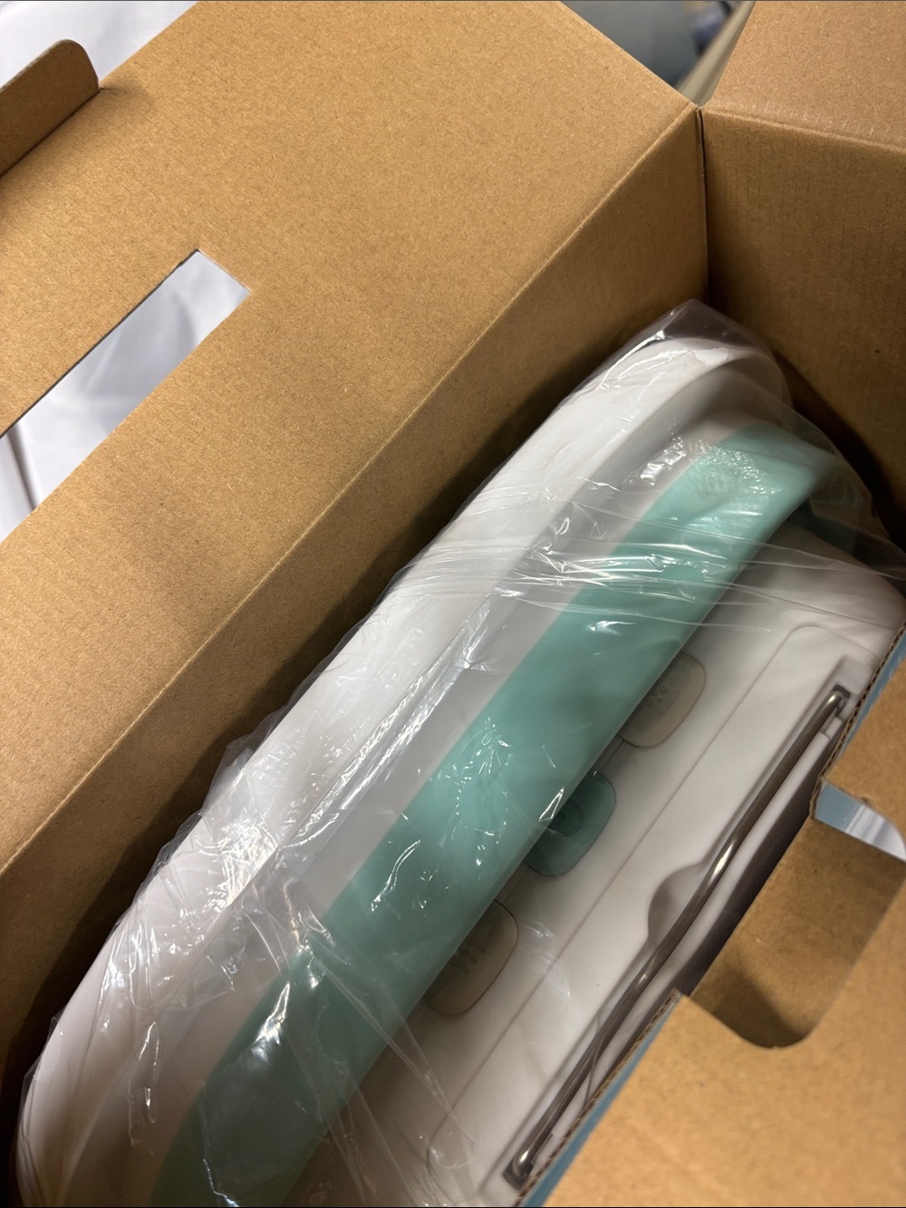 Homedics Elite Footbath in Mint Green and White - Picture 3 of 4